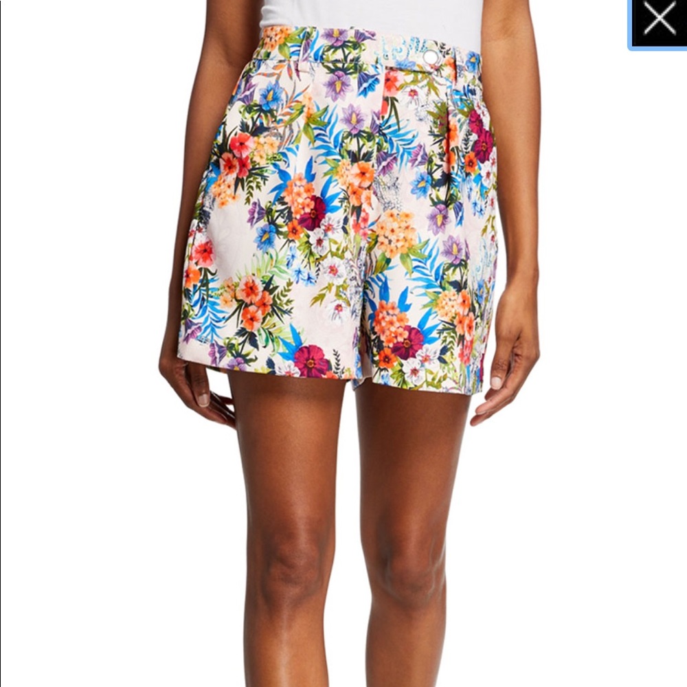 SALE!! 💐Nicole Miller Floral Shorts💐